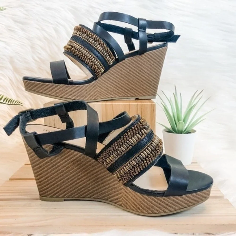 Maurices Mille Platform Sandals Black & Brown‎ Beaded Size 7.5M